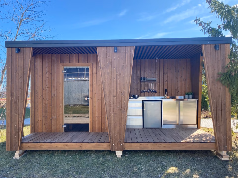 Salme Shed and Compact1