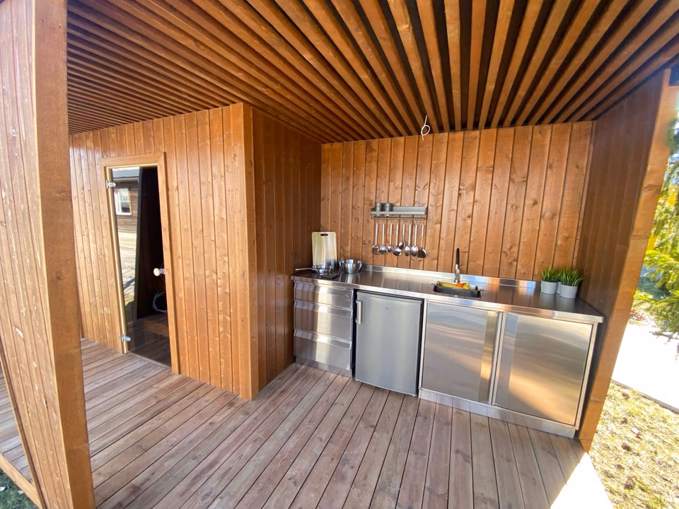 Salme Shed and Compact3